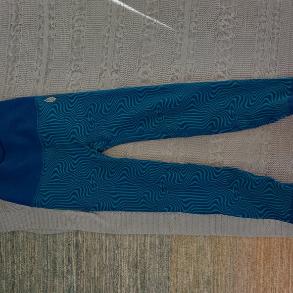 Free People Free Throw Jacquard Leggings FP Movement Small - Picture 6 of 11